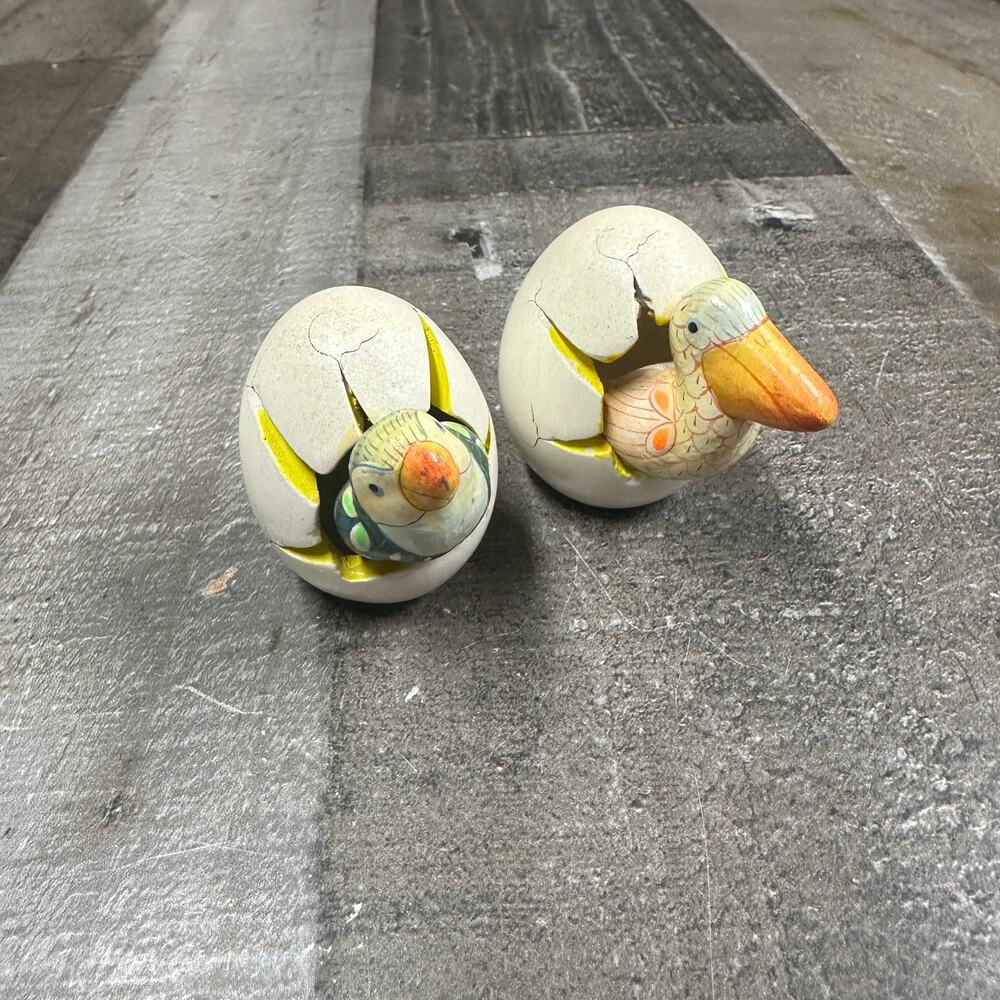 2 Mexican Tonala Hatching Egg Birds 1.5” Tall